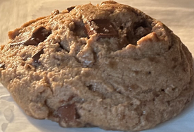 CHOCOLATE CHIP COOKIE